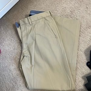 Men’s J Crew classic fit chino pants
